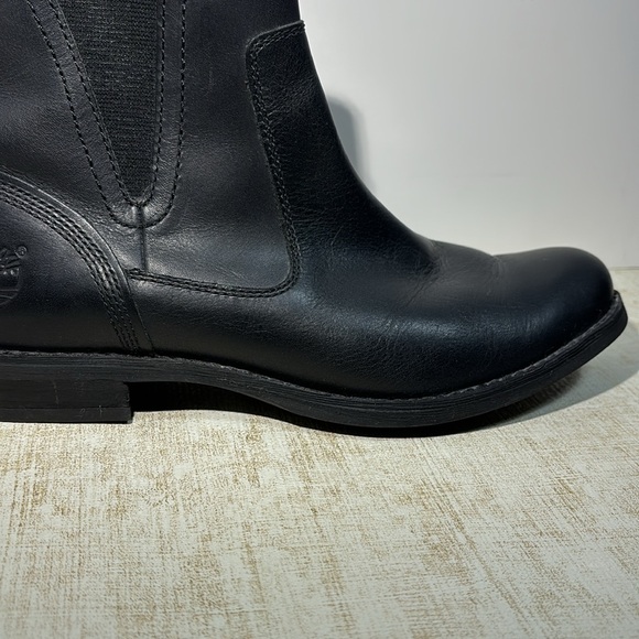 Timberland Ladies "Savin Hill" #8669A Black Leather Pull on Boots - Size 7.5 - Picture 4 of 12